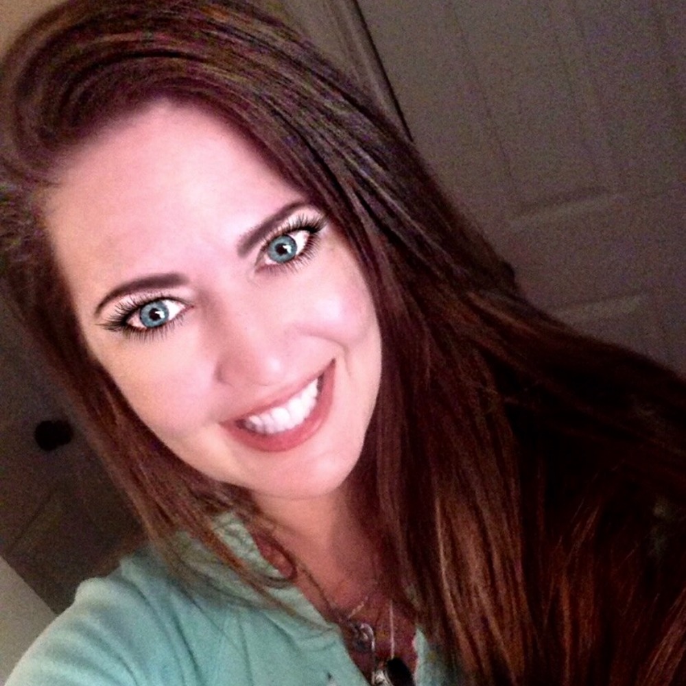 Meet your Posher, Tina